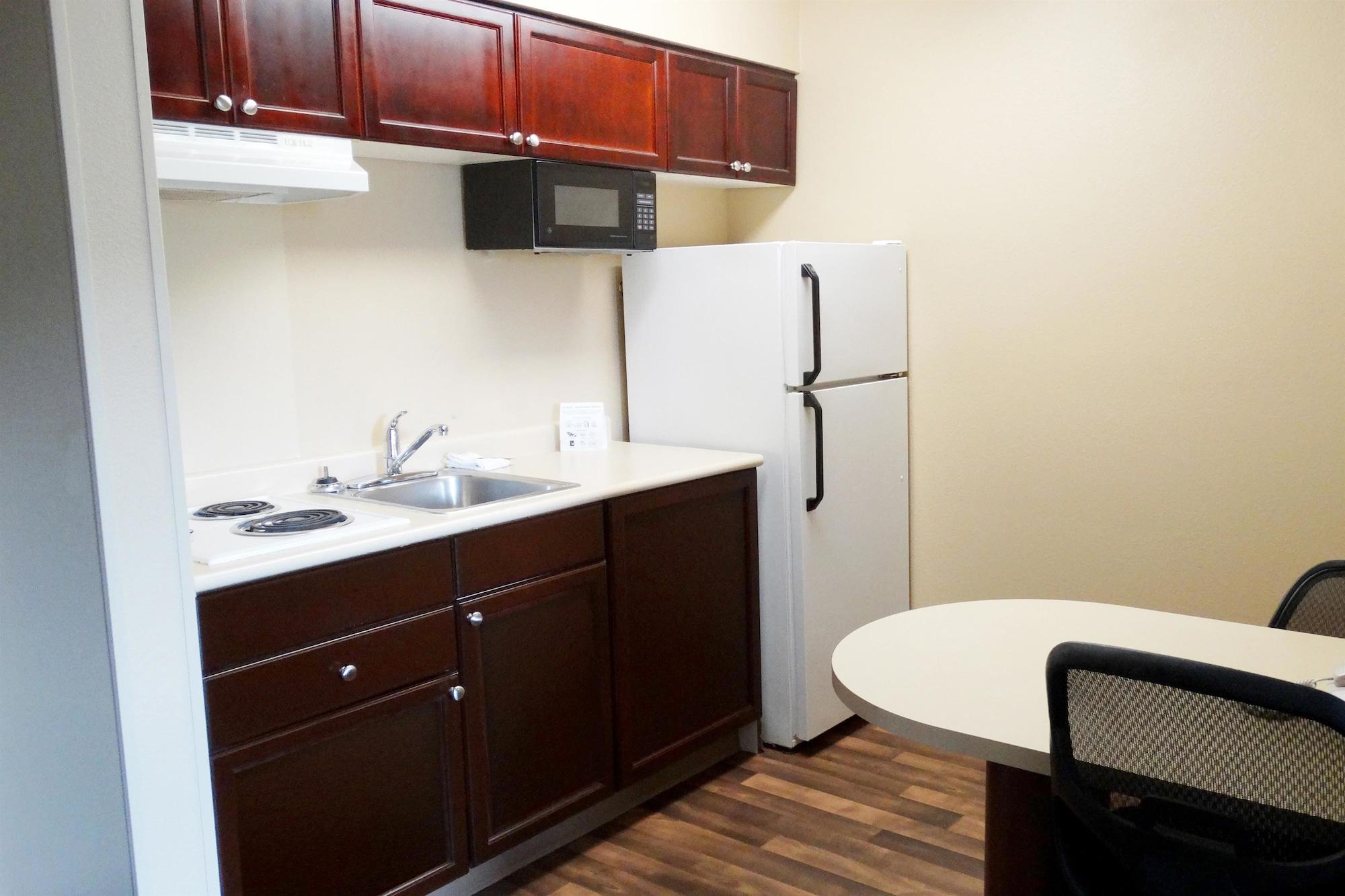 Extended Stay America Select Suites - Denver - Tech Center - Central Гринвуд-Вилледж Экстерьер фото