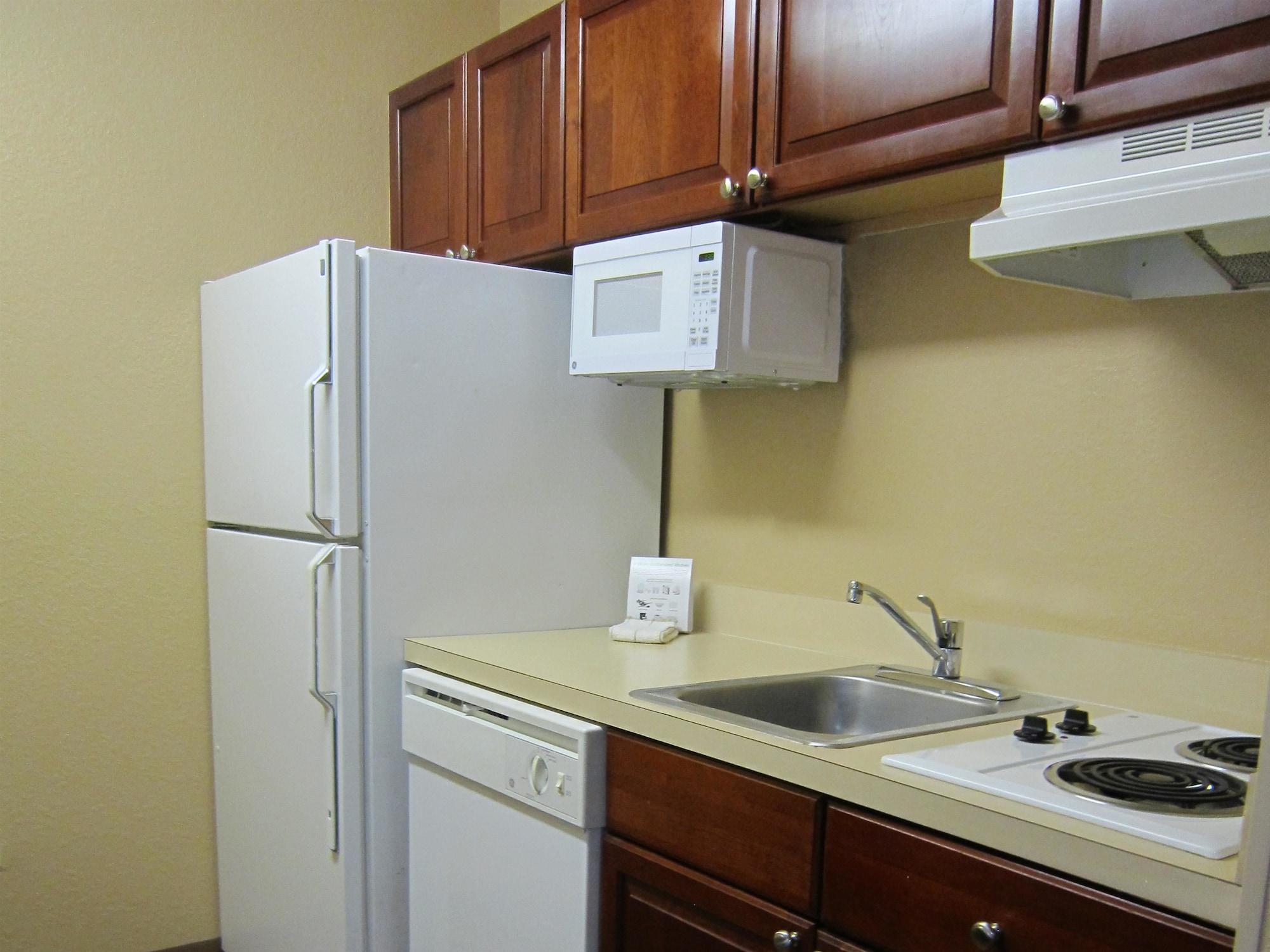 Extended Stay America Select Suites - Denver - Tech Center - Central Гринвуд-Вилледж Экстерьер фото