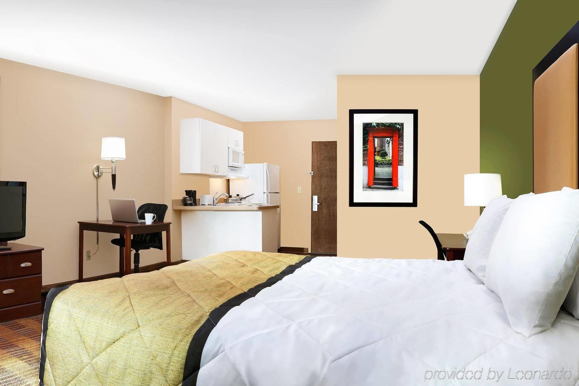 Extended Stay America Select Suites - Denver - Tech Center - Central Гринвуд-Вилледж Экстерьер фото